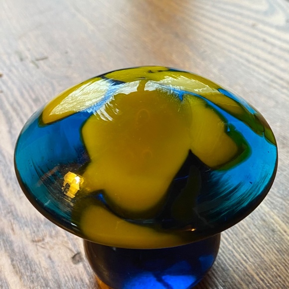 Vintage Blenko blue glass hand blown mushroom - Picture 7 of 7